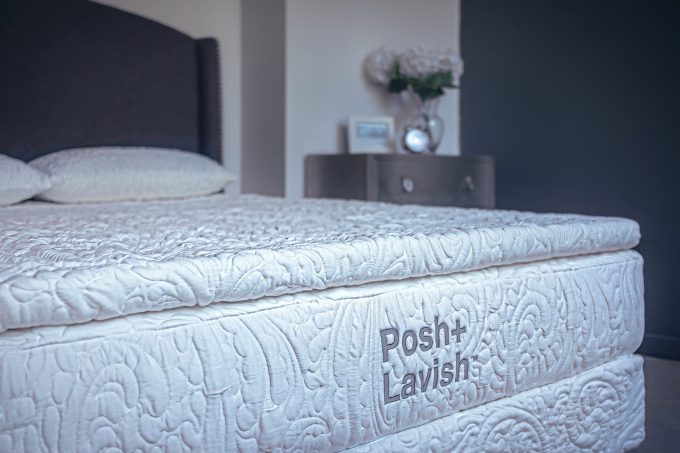 POSH+LAVISH RELEASE TRUE PILLOW TOP