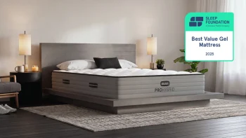 Bear Pro Hybrid mattress hero