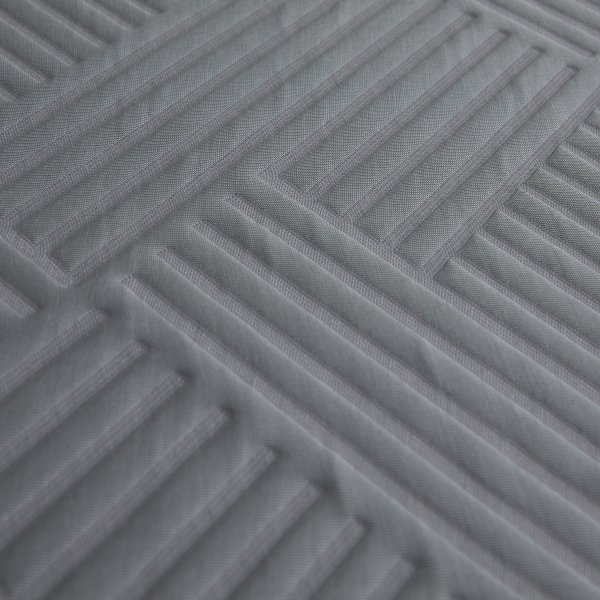 Malouf Polaris 12 inch AeroFlex hybrid mattress - Fabric detail