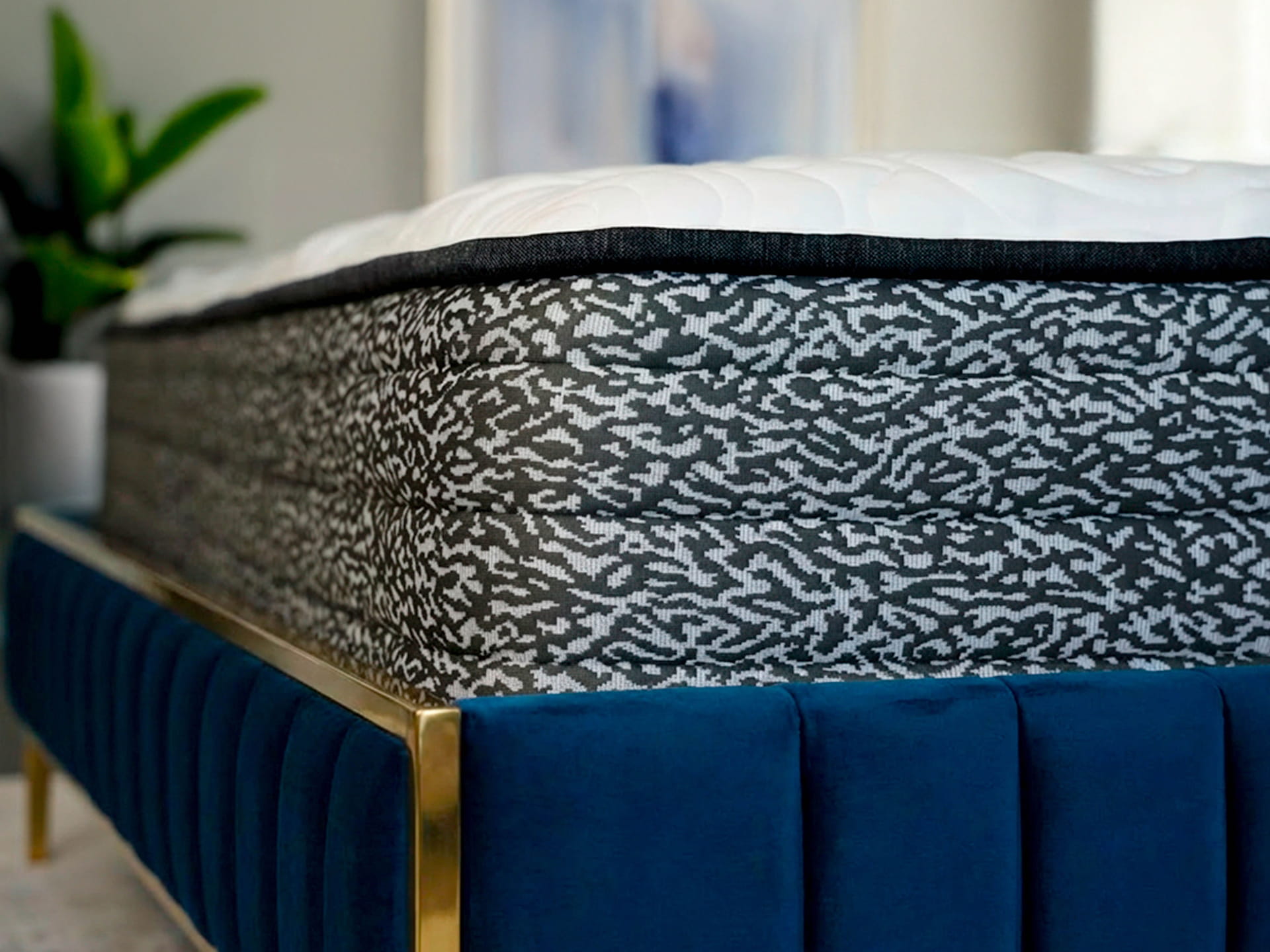 Posh hand tufted luxury mattress manufacturer image