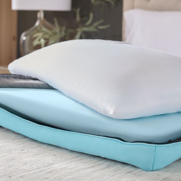 Malouf Ice Cloud dual loft pillow detail